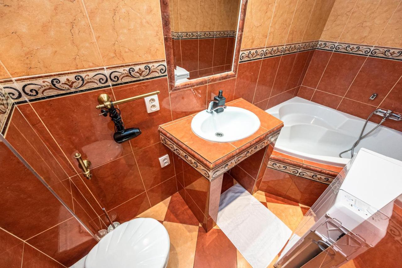 Apartment Jaromirova 9